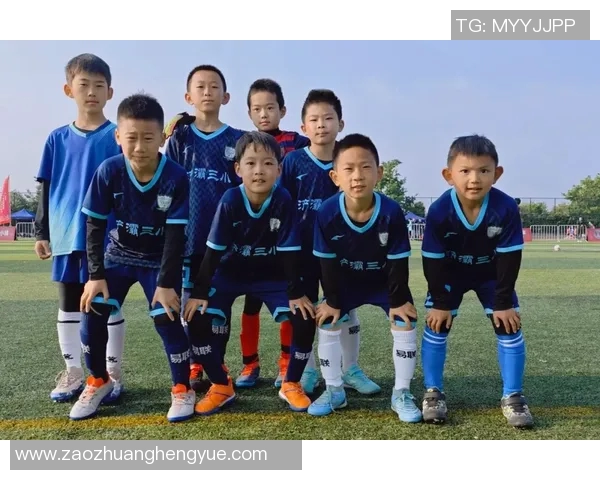 足球明星齐心捐款助力儿童成长点亮未来希望之路 足球明星齐心捐款助力儿童成长点亮未来希望之路