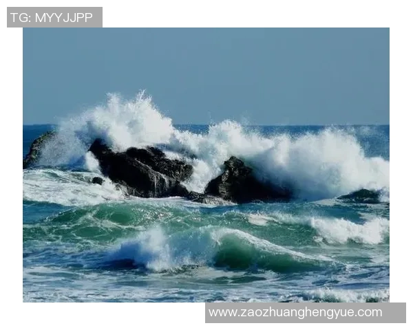 炫酷足球明星的魅力瞬间与精彩瞬间全景展示PPT设计分享