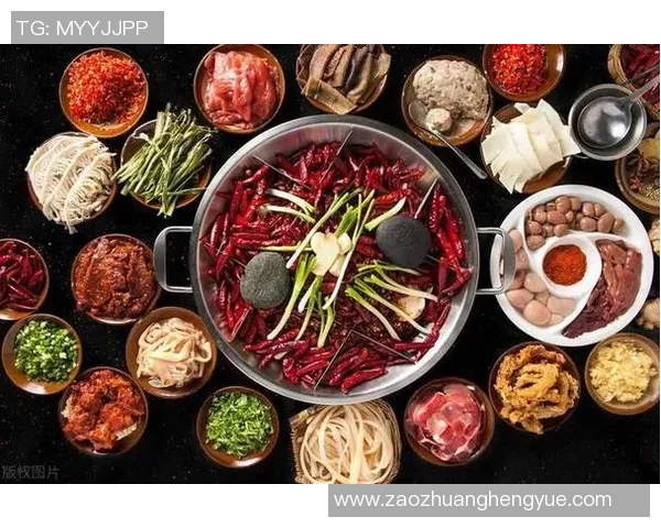 足球明星畅享中国火锅美食之旅品味独特风味与文化魅力