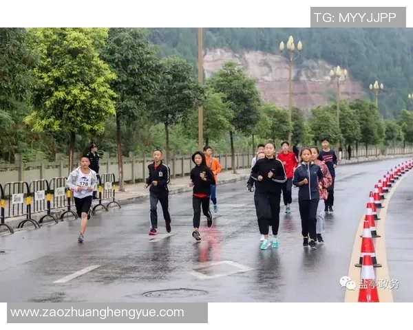 武汉排球队耐力训练揭秘：如何在高强度比赛中保持最佳状态