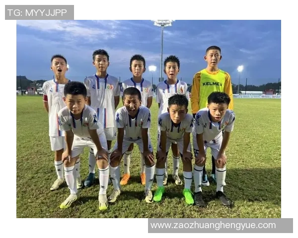 陕西足球的璀璨星光：那些曾在这片土地上闪耀的足球明星们