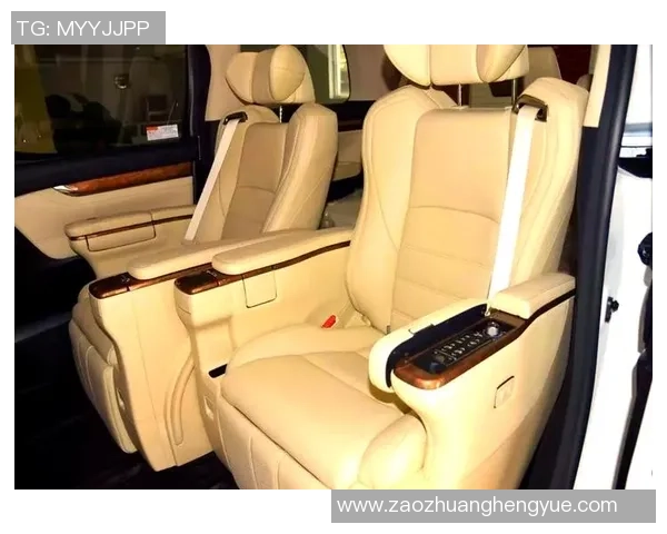 足球明星的豪华座驾揭秘盘点他们的专属座驾与驾驶体验